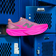 New Balance FuelCell Rebel v5 Hombre Pink Heat Rosewood