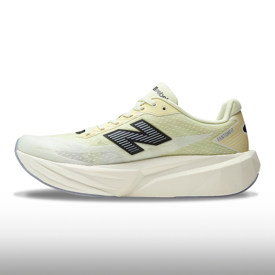 New Balance FuelCell Rebel v5 Hombre Pistachio Butter Digital Mist