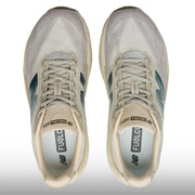 New Balance FuelCell Rebel v5 Hombre Shipyard Arid Stone