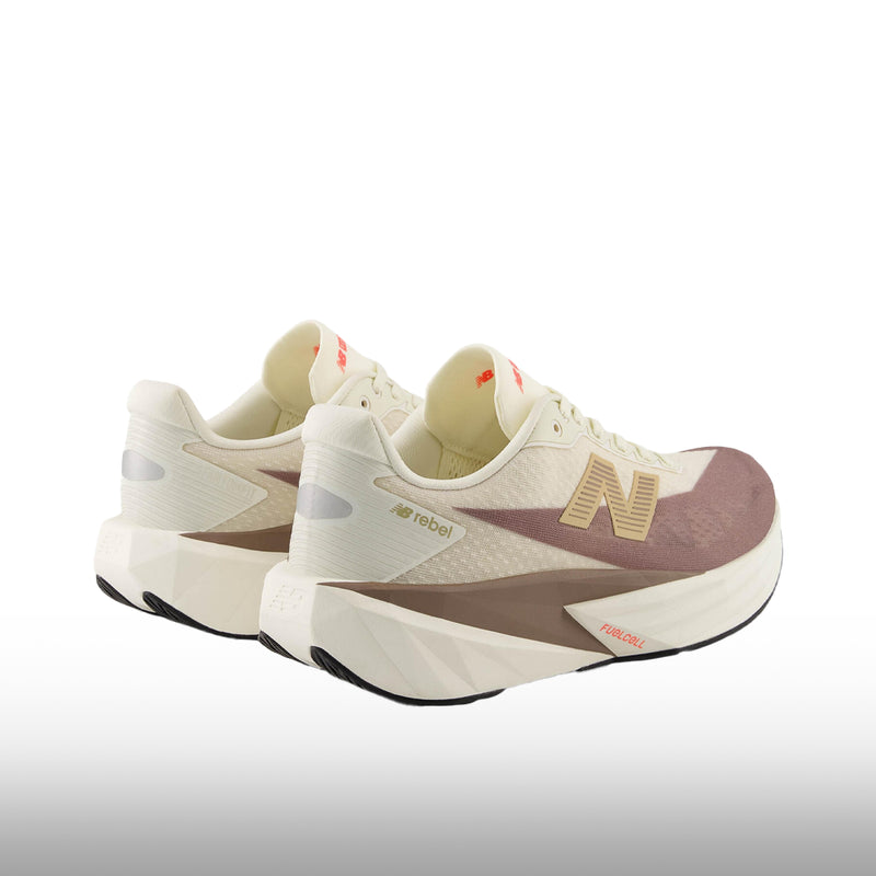 New Balance FuelCell Rebel v5 Mujer Angora Earth Shadow