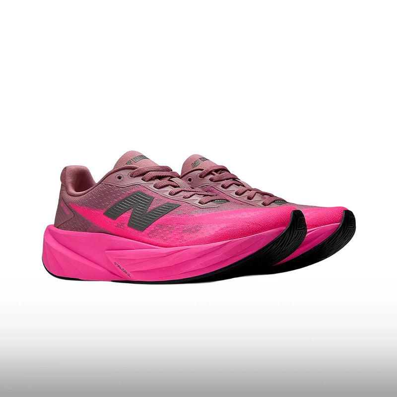 New Balance FuelCell Rebel v5 Mujer Pink Heat Rosewood