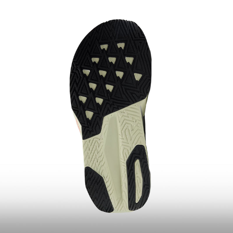 New Balance FuelCell Rebel v5 Mujer Raincloud White