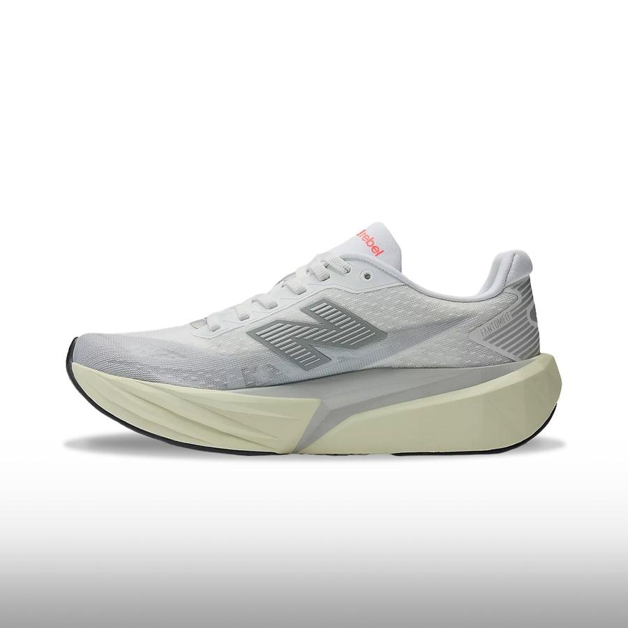 New Balance FuelCell Rebel v5 Mujer Raincloud White