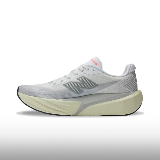 New Balance FuelCell Rebel v5 Mujer Raincloud White
