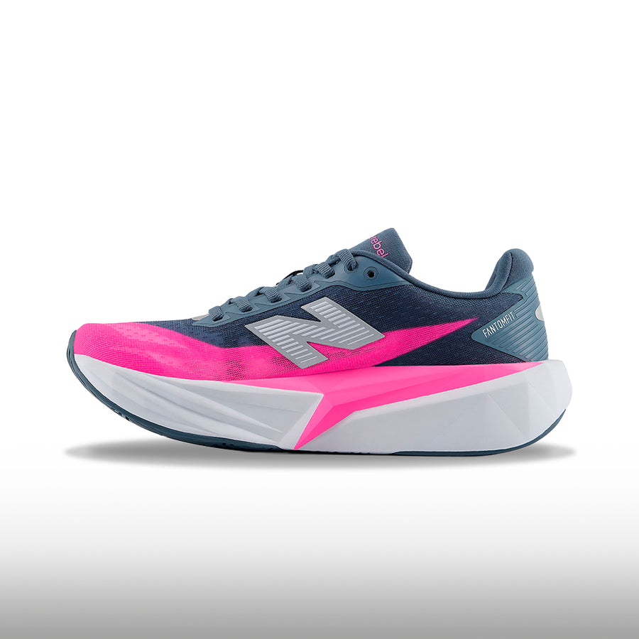 New Balance FuelCell Rebel v5 Mujer Shadow Blue Pink Heat