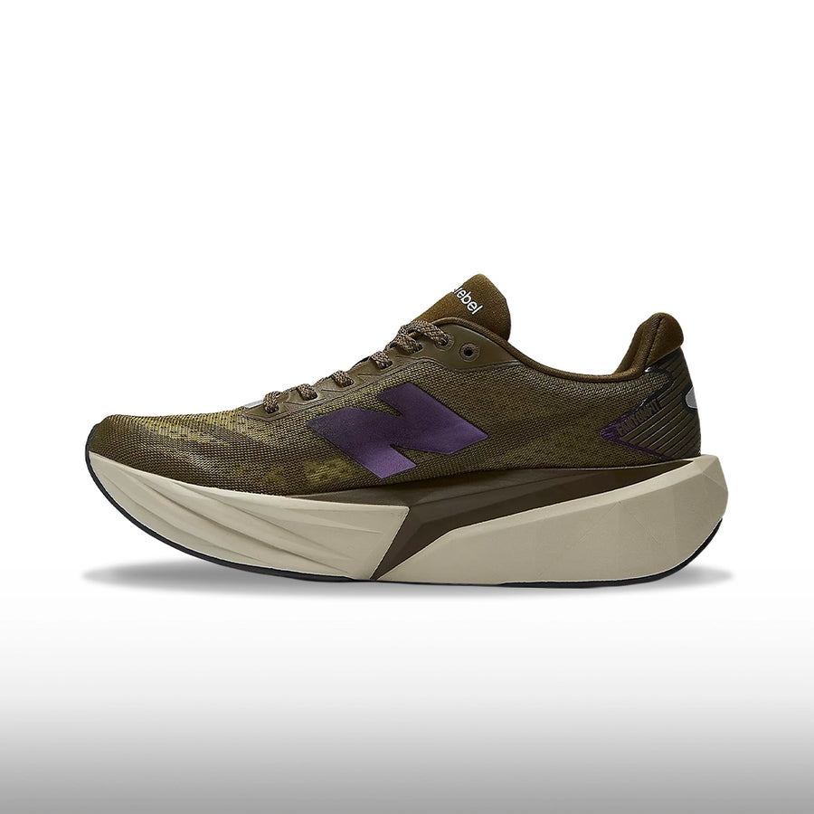 New Balance FuelCell Rebel v5 Mujer Woodland Shipyard