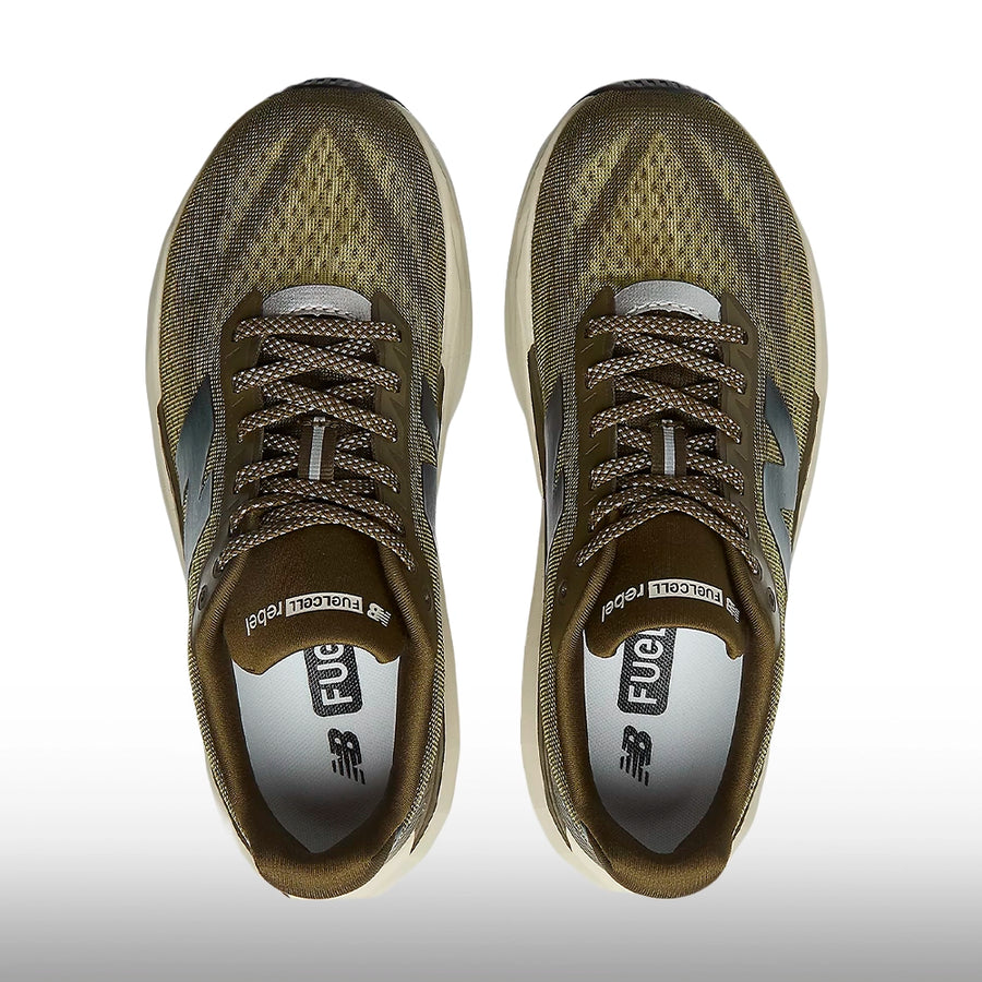 New Balance FuelCell Rebel v5 Mujer Woodland Shipyard