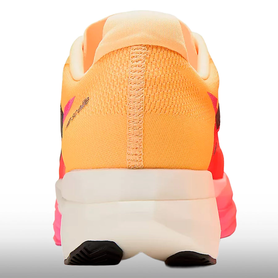 New Balance FuelCell SuperComp Elite v5 Hombre Tangerine Heat White Peach