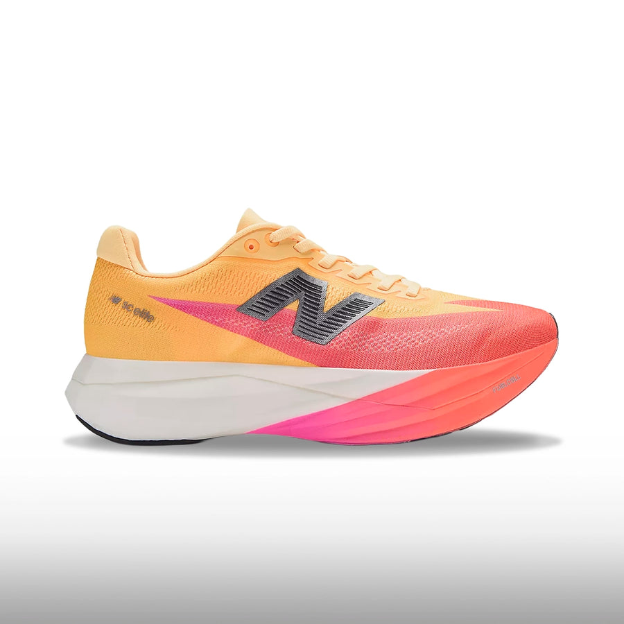New Balance FuelCell SuperComp Elite v5 Mujer Tangerine Heat White Peach