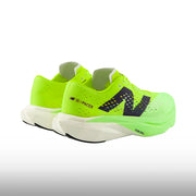 New Balance FuelCell SuperComp Pacer v2 Mujer Alkaline Green Afterglow