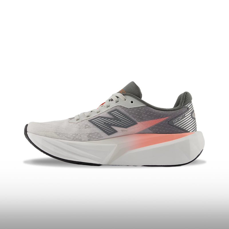 New Balance TCS NYC Marathon FuelCell Rebel v5 Mujer Grapefruit Grey Matter