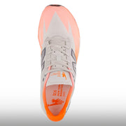 New Balance TCS NYC Marathon FuelCell SuperComp Elite v5 Hombre Grapefruit Grey Matter