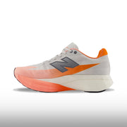 New Balance TCS NYC Marathon FuelCell SuperComp Elite v5 Mujer Grapefruit Grey Matter