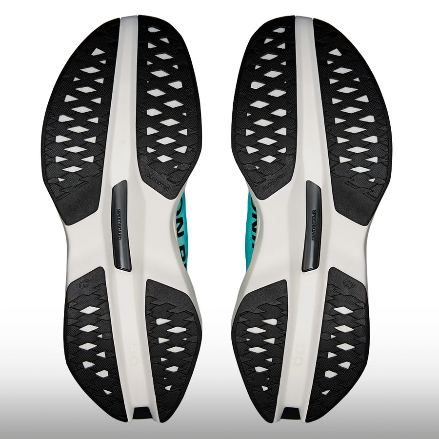 On Running Cloudboom Max Hombre White Flurry