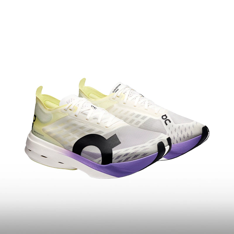On Running Cloudboom Strike Mujer Juniper Limelight