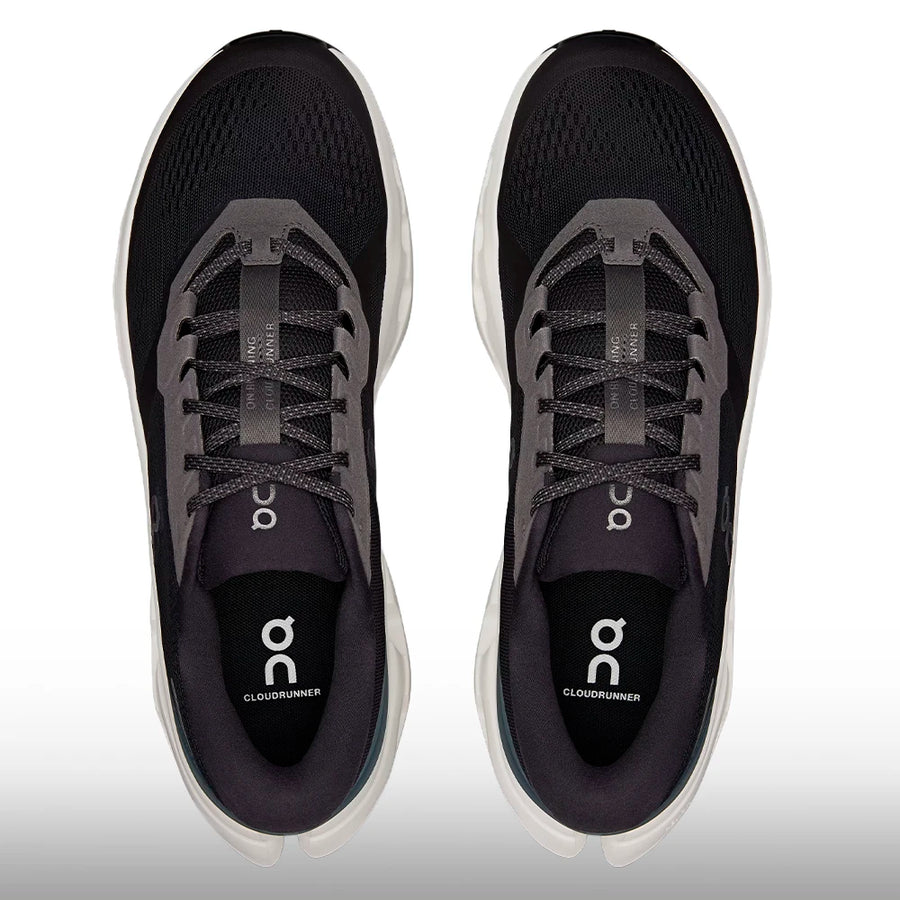 On Running Cloudrunner 3 Hombre Black White