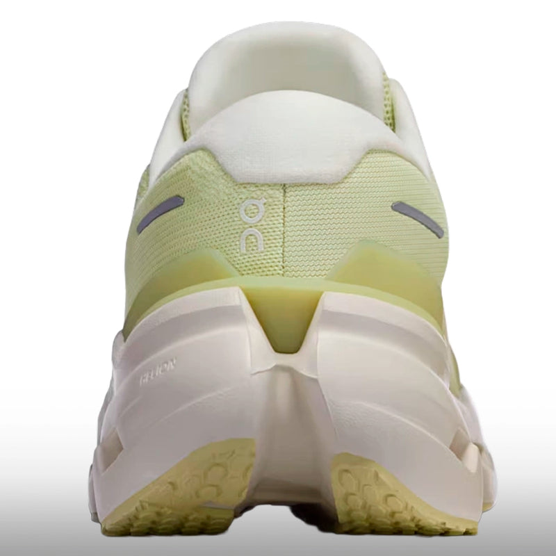 On Running Cloudrunner 3 Linen Ivory