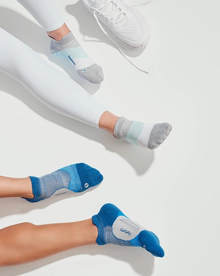 Encuentras Medias para correr de las mejores marcas como Feetures, Asics y Compressport. Ideales para Running, Trail, Tenis y Pádel. Evitas ampollas