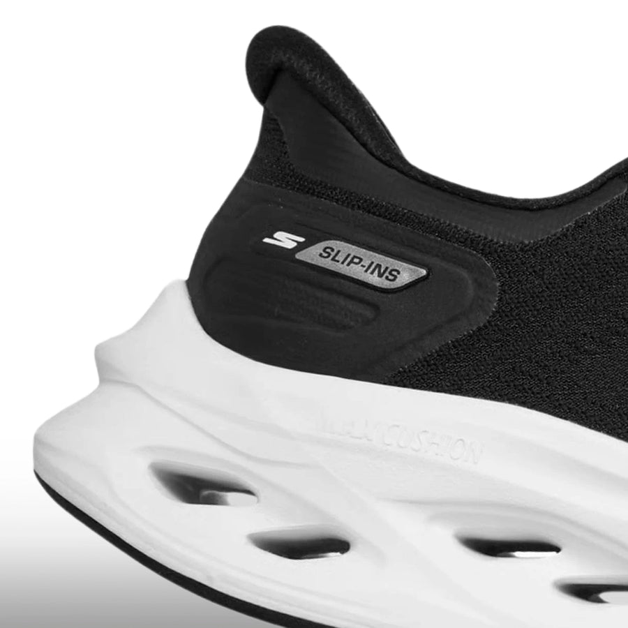 Skechers Slip-Ins: GOrun Max Cushioning Glide-Step Hombre Black